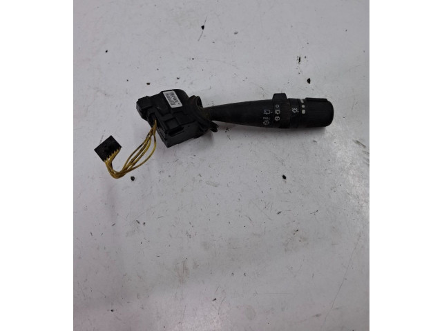 Ручка стеклоочистителей    Dacia Logan I