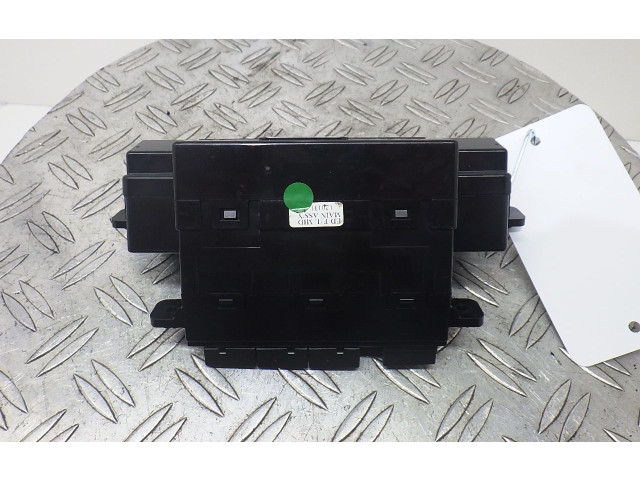 Дисплей    957101H700   KIA Ceed