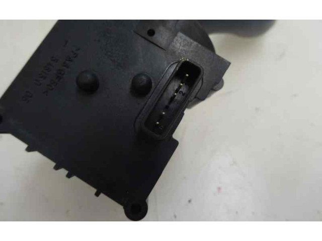 Ручка стеклоочистителей 8E0953503B Audi A4 Allroad