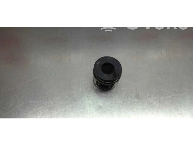 Поршень BKD Volkswagen Golf SportWagen