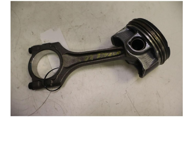 Поршень с шатуном 55273835 Alfa Romeo Stelvio