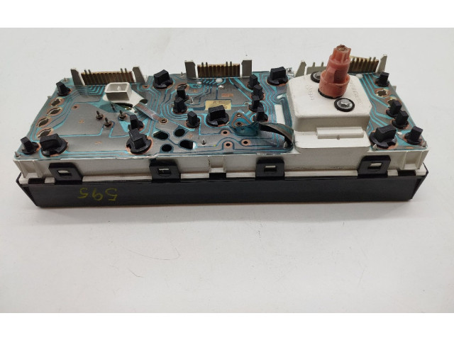 Přístrojová deska Renault 9 1985