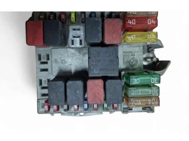 Рулевая рейка  Ящик предохранителей (комплект) 46766765   Fiat Punto (188) 1999 - 2010 года