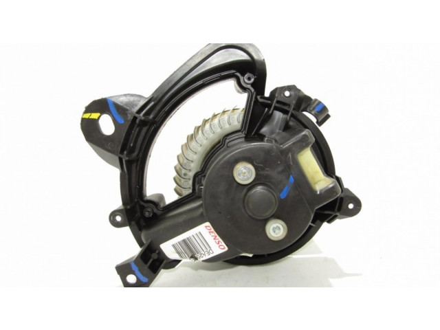 Вентилятор печки 99000885 Opel Corsa D