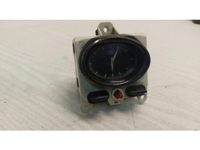 Дисплей    95AB15000AC, 2407N   Ford Escort