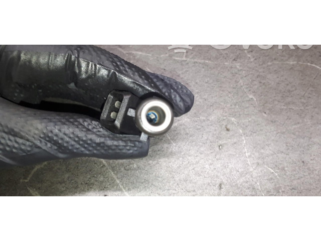 Vstřikovač Opel Zafira A