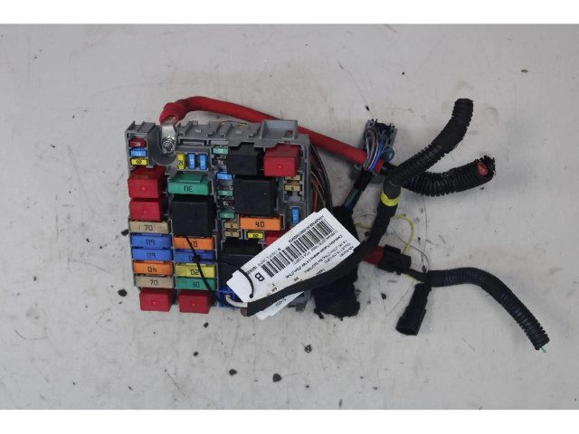 Pojistková skříňka Alfa Romeo Giulia 2010