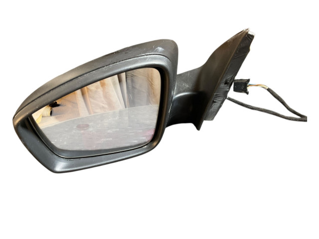 Зеркало электрическое        Skoda Rapid (NH)  2012 - 2019 года   