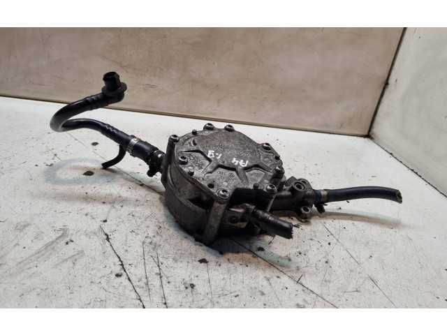 Топливный насос 038145209M, Y130    Audi A4 S4 B6 8E 8H   