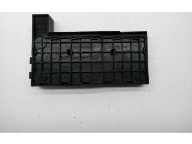 Pojistková skříňka 7H6970187J, J0372764 Volkswagen Transporter - Caravelle T5 2005