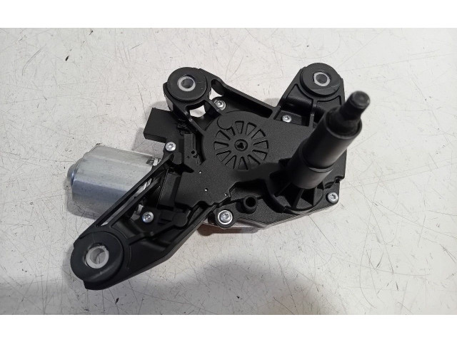 Блок предохранителей 287108228R Dacia Duster II