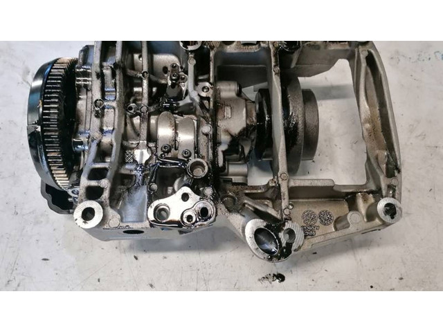 Масляный насос   04B145208G, 005301  Audi A1 