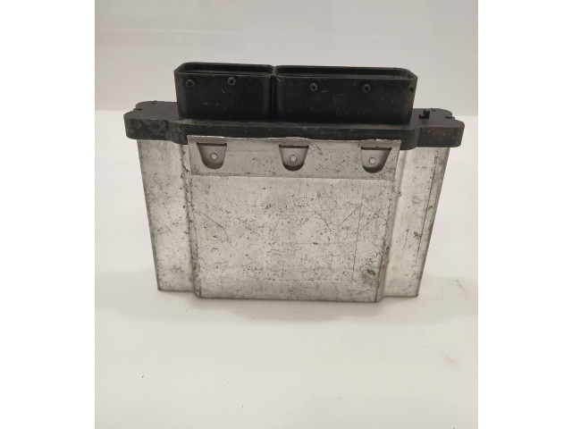 Блок управления двигателя 04E907309A   Skoda Octavia Mk3 (5E)