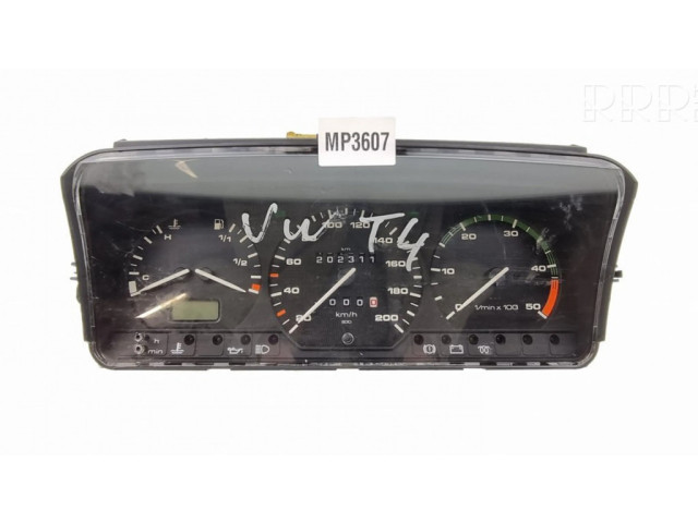 Přístrojová deska Volkswagen Transporter - Caravelle T4 2001 701919033FT, 6160653025