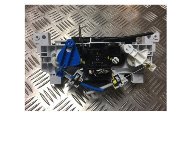 Блок управления климат-контролем 237102280R   Dacia Duster