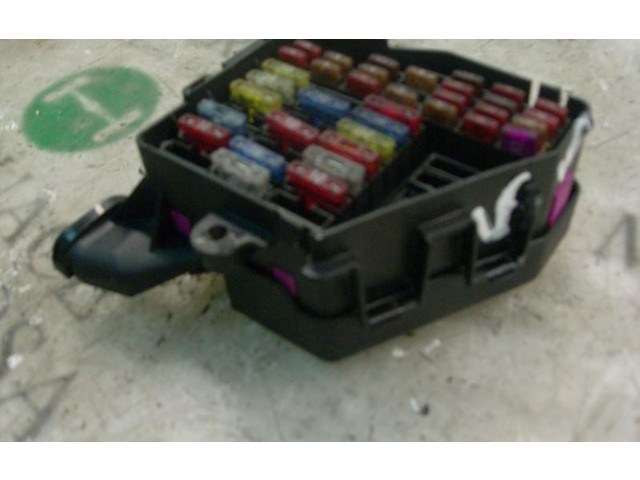 Pojistková skříňka Řídící jednotka BSM 8D1941824, 0615285 Audi A3 S3 8L 1999