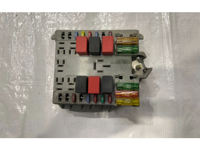   Pojistková skříňka 51761955   Fiat Doblo 2010