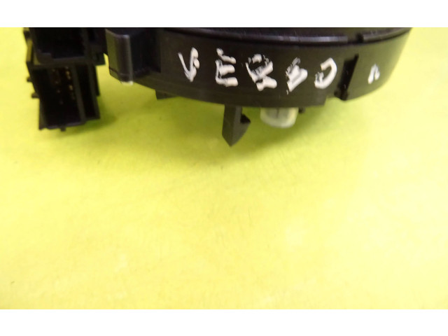 Подрулевой шлейф SRS    Toyota Corolla Verso E121