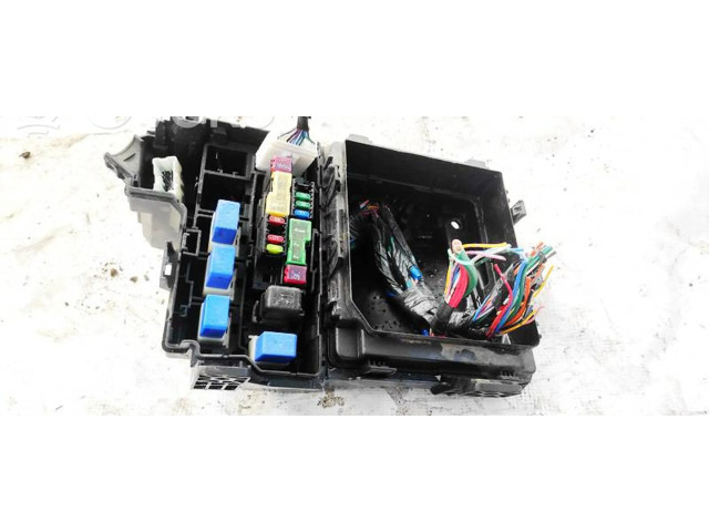 Pojistková skříňka Nissan X-Trail T31 2007