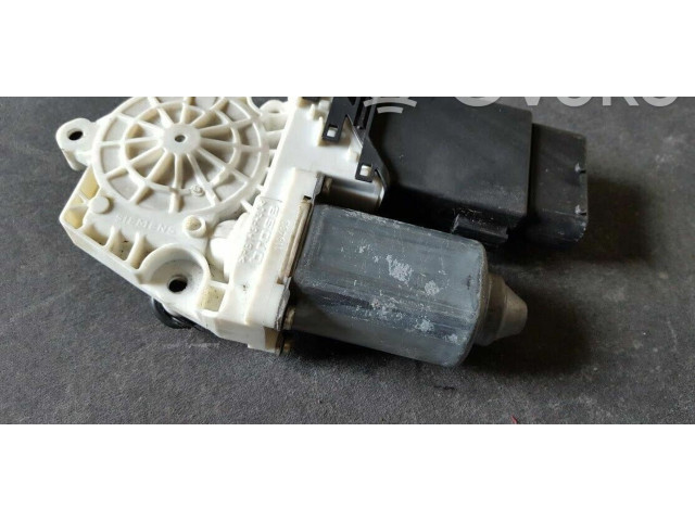 Передний двигатель механизма для подъема окон