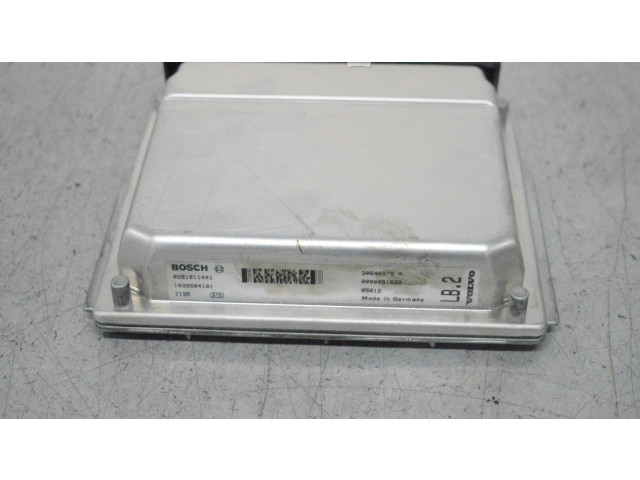 Блок управления впрыском 30646978A Volvo V70