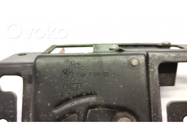 Zámek zadních dveří 51247026192 BMW 3 E46 2003