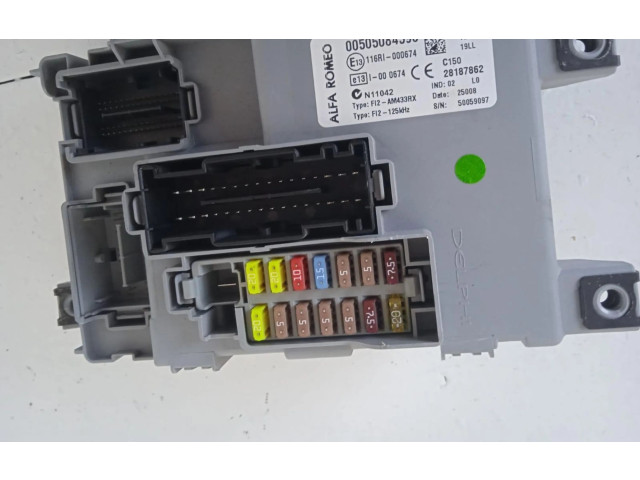 Pojistková skříňka 00505084590, 00505084590 Alfa Romeo Mito 2012