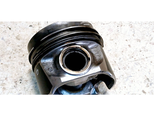 Поршень 81L97A12, VWSL2AA Volkswagen Golf VI