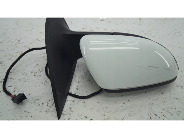 Зеркало электрическое Volkswagen Golf VI 2008 - 2013 года