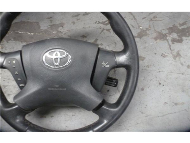 Volant Toyota Avensis T250 2004