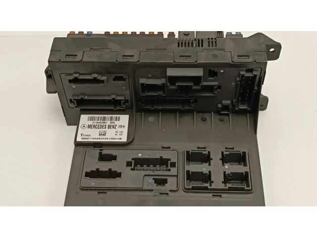   Pojistková skříňka 2115453801   Mercedes-Benz E W211 2004