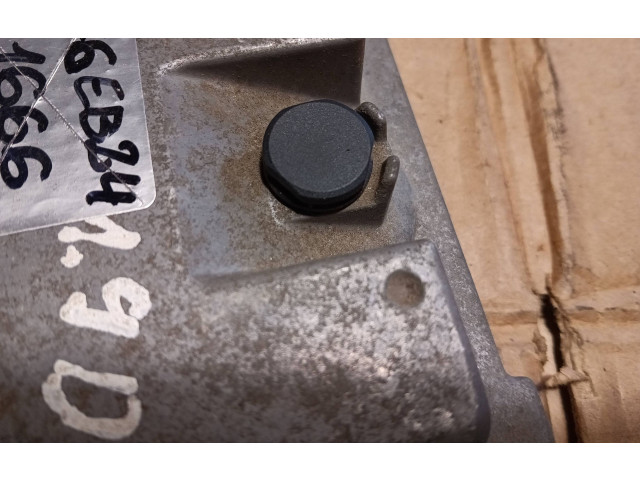 Řídící jednotka 03G906016DM, 1039S06225 Volkswagen Caddy 2006