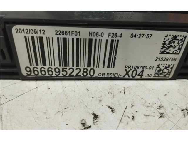 Pojistková skříňka 9666952280, 0090012 Citroen Saxo 2012