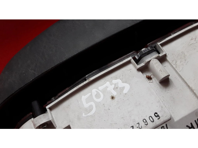 Панель приборов MR298738, MR240246 Mitsubishi Pajero Sport I