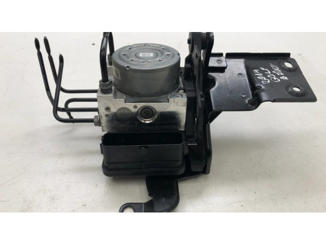 Блок АБС 5Q0907379L, 10062235281 Volkswagen Golf VII 2013-2019 года