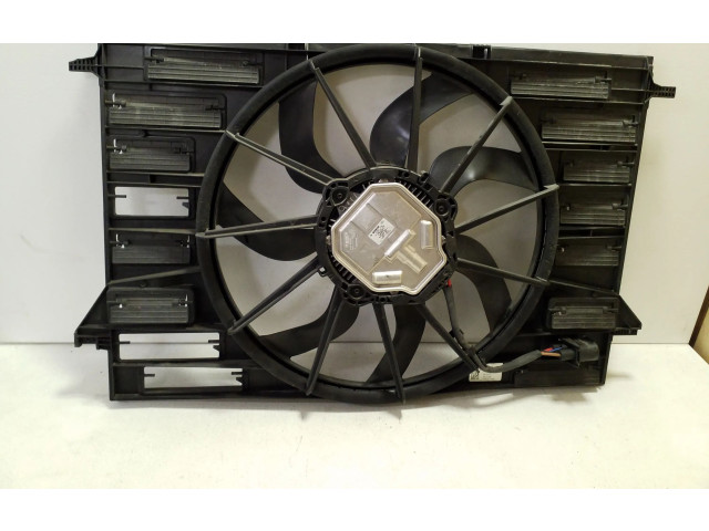 Диффузор  8W0121003B, 0130707410   Audi e-tron 