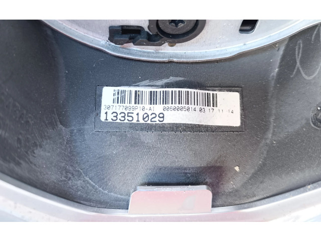 Volant Opel Zafira C 2015 13351029