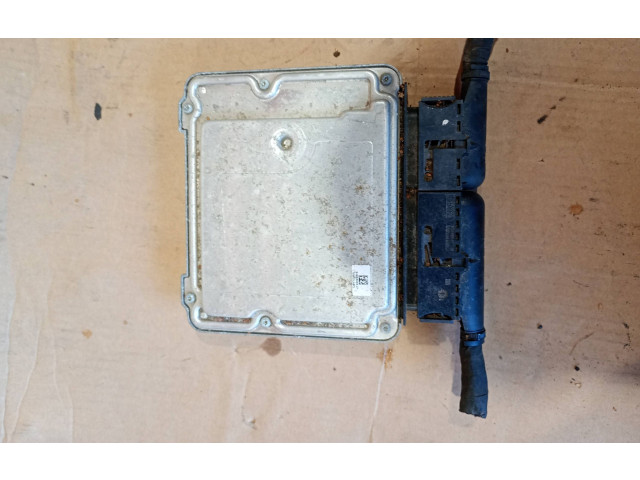 Řídící jednotka 06J906026EJ   Volkswagen Tiguan 2013