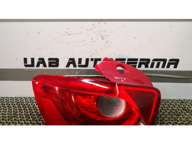Задний фонарь левый 6J4945095C, 6J4945111B Seat Ibiza IV (6J,6P) 2008-2017 года