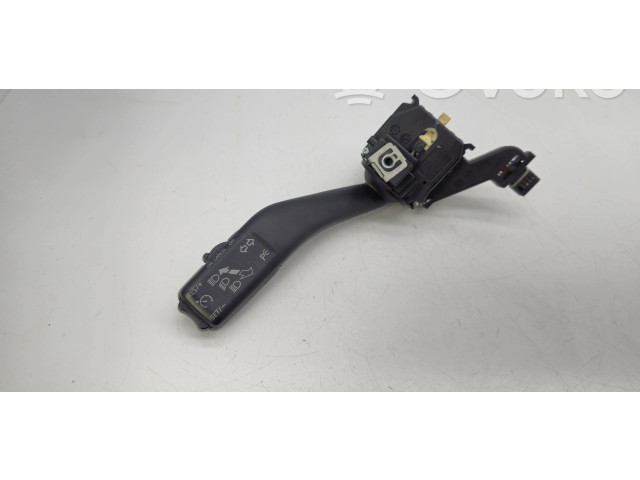 Ручка поворотов/ фонарей 1K0953513G   Skoda Octavia Mk2 (1Z)