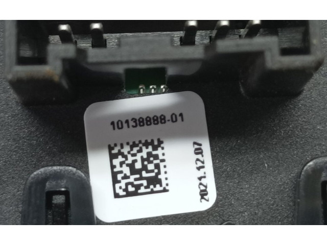 Ручка стеклоочистителей 1013888801   MG ZS