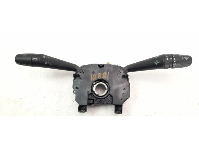 Мултифункционный включатель управления / ручка