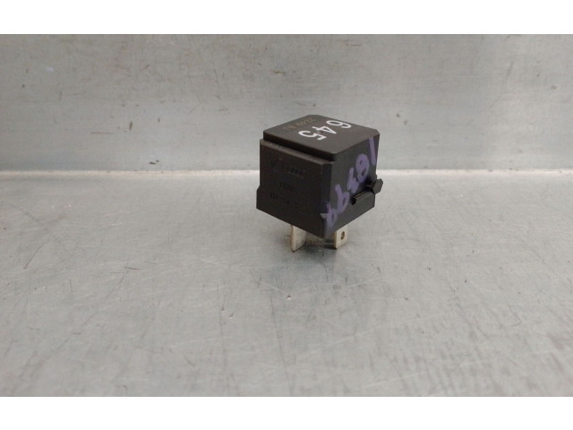 Pojistková skříňka 4H0951253A Audi A5 Sportback 8TA 2012