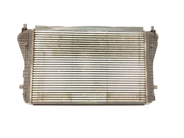 Интеркулер 1K0145803 Volkswagen Golf VI