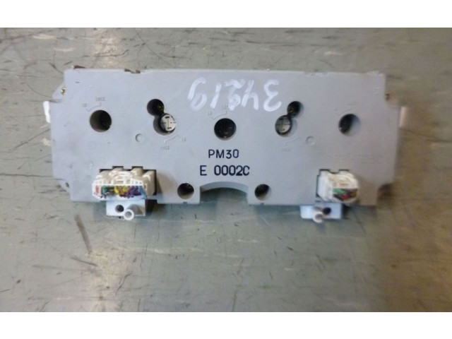 Блок управления климат-контролем PM30E0002C, PM30E0002C Mazda MX-6