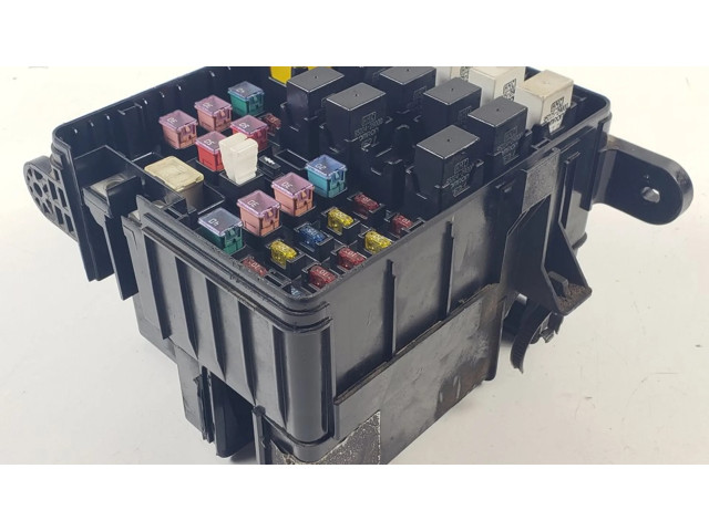 Pojistková skříňka 9128826000 Hyundai Santa Fe 2000