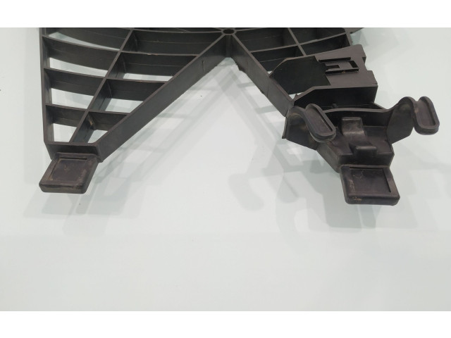 Вентилятор радиатора 51785225 Fiat Linea