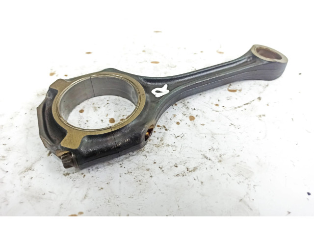 Шатун Mercedes-Benz R W251