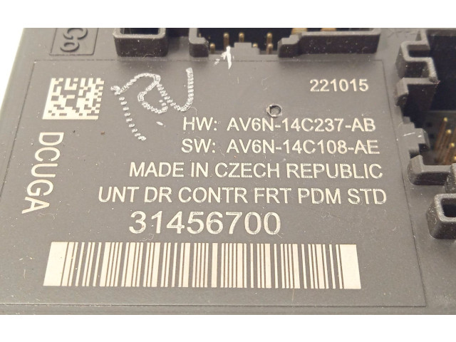 Блок комфорта 31456700   Volvo S60   