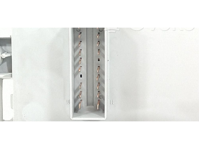 Блок предохранителей NB2161010029007, 51826466 Lancia Delta III